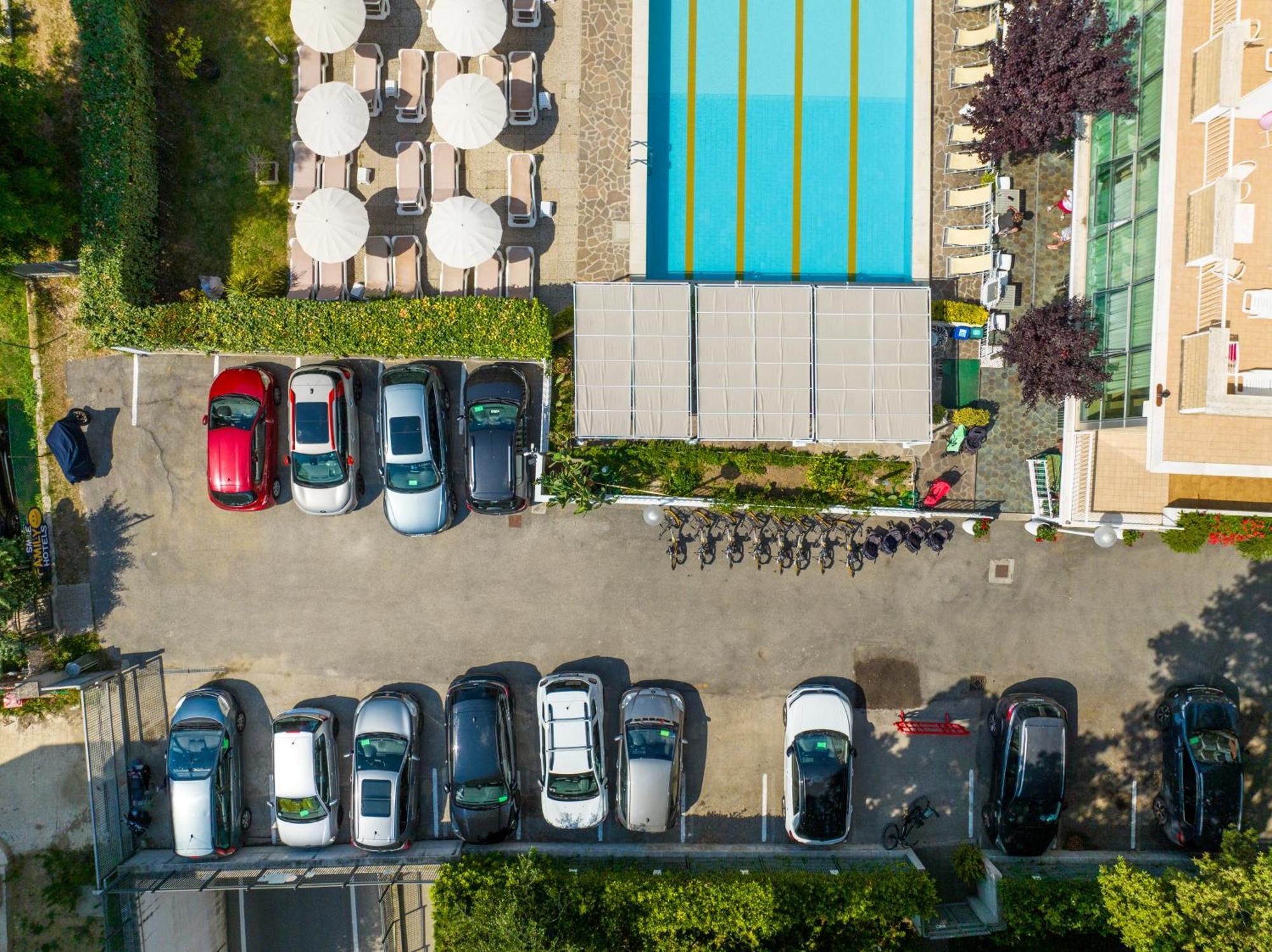 Lotus Hotel All Inclusive & Spiaggia Rimini Eksteriør bilde