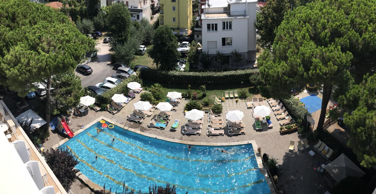 Lotus Hotel All Inclusive & Spiaggia Rimini Eksteriør bilde